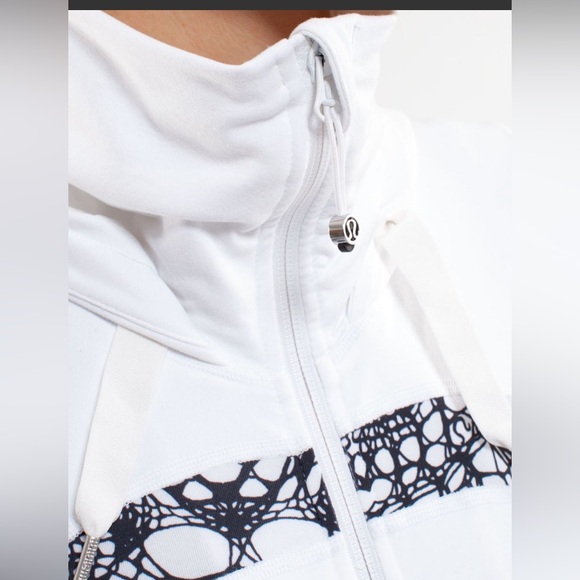 Rare - Lululemon Stride Jacket *Brushed
White / White Black Glacier Lace - Picture 2 of 9